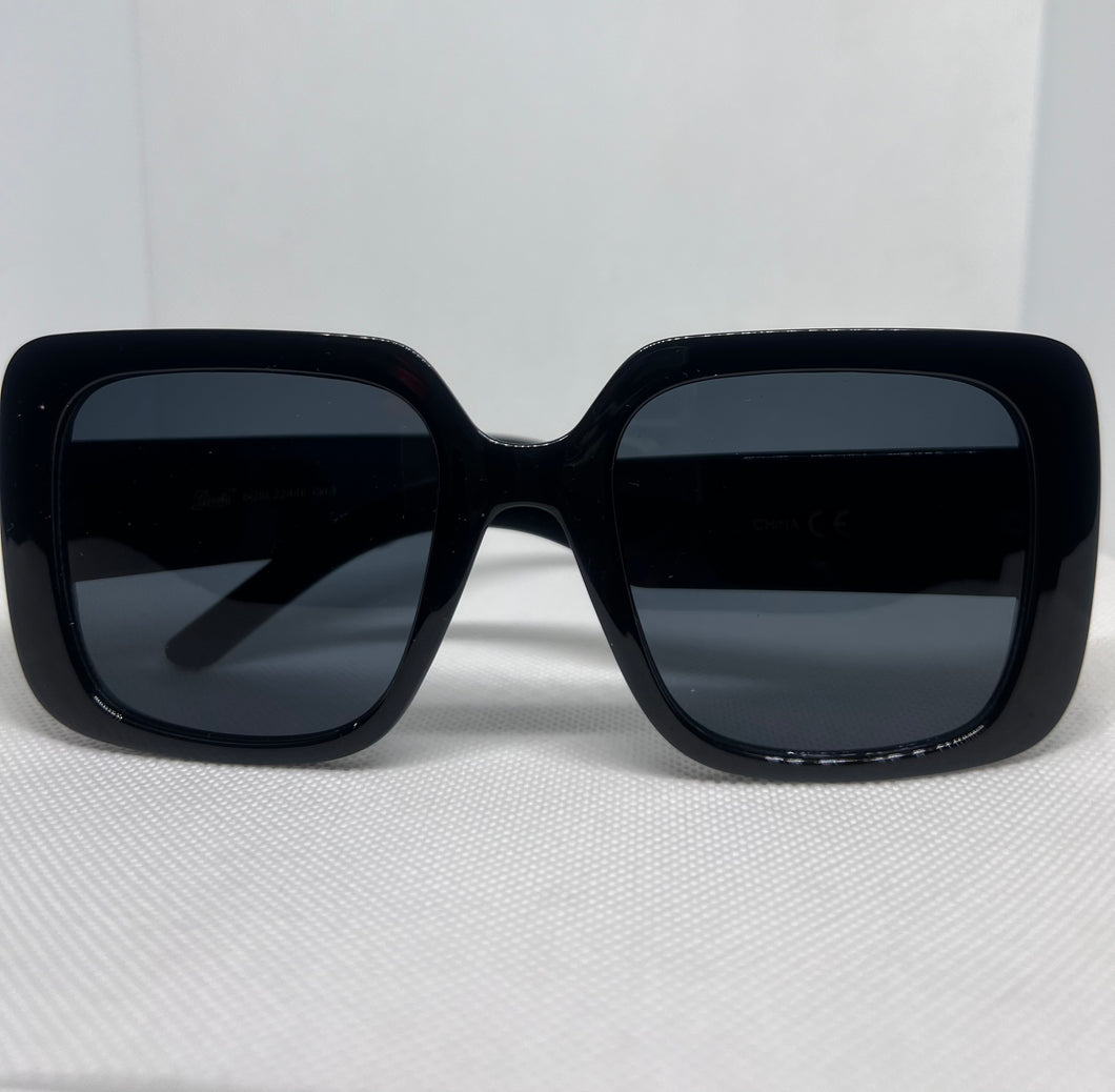 Bold and Chic-Black on Black
