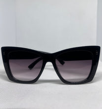 Load image into Gallery viewer, Cat Eye
